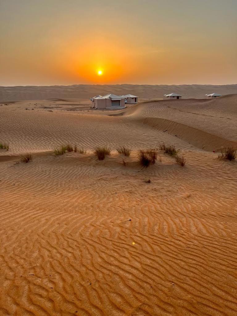 Safari Dunes Camp Ḩawīyah Eksteriør billede